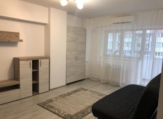 Ion Mihalache, garsoniera spatioasa 40mp, 2/10 mobilata & utilata