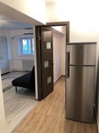 Ion Mihalache, garsoniera spatioasa 40mp, 2/10 mobilata & utilata